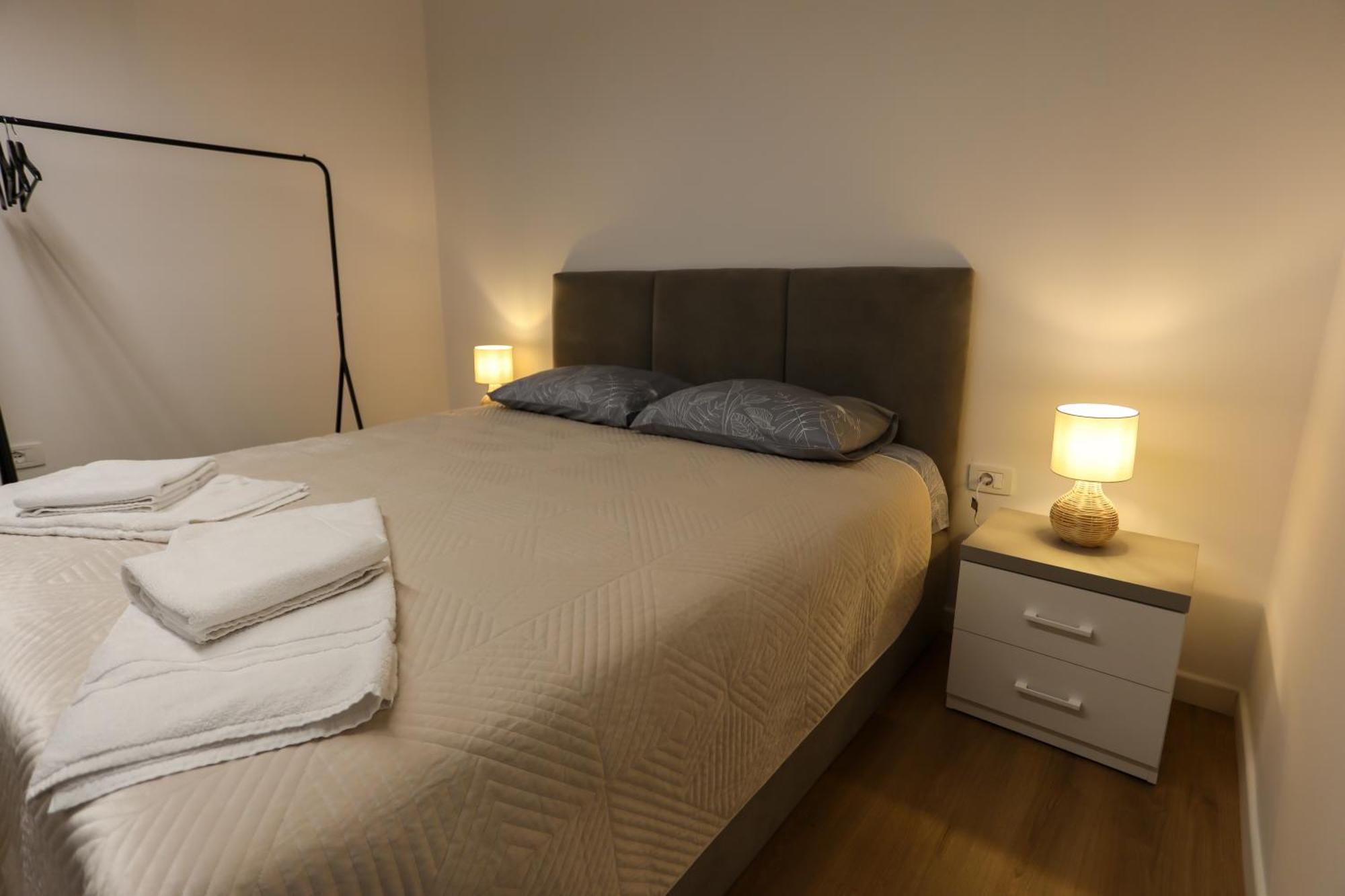 Doraci Apartments Тирана Экстерьер фото